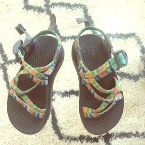 Chaco sandals size 10 little girl